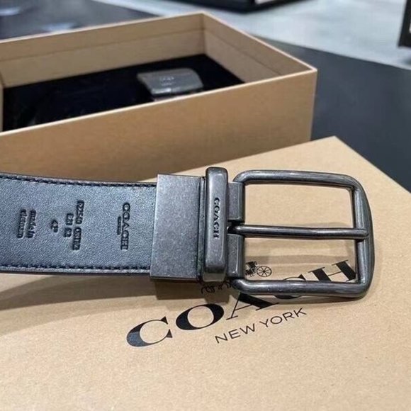 NWT COACH Boxed Harness Plaque Reversible Belt In Signature Canvas,F22540 38mm - Picture 4 of 6